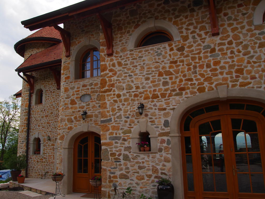 Bed and Breakfast Les Lumieres De Geneve Grilly Zewnętrze zdjęcie