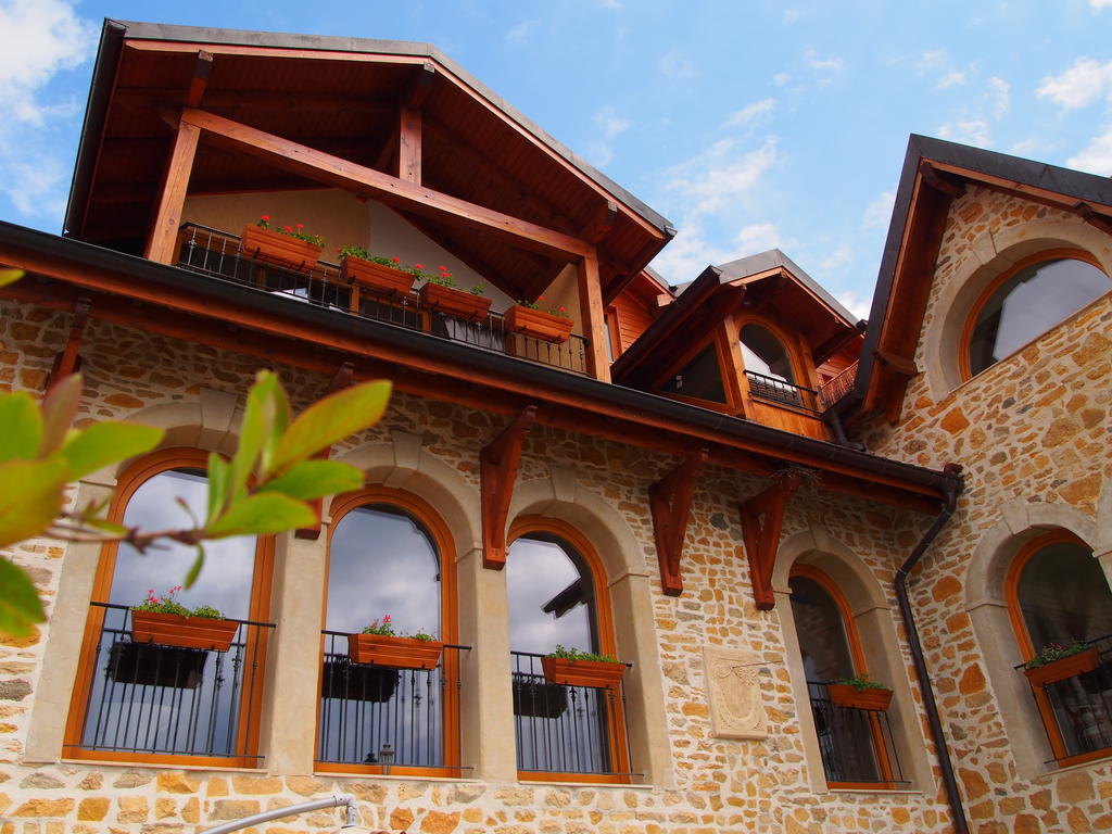 Bed and Breakfast Les Lumieres De Geneve Grilly Zewnętrze zdjęcie