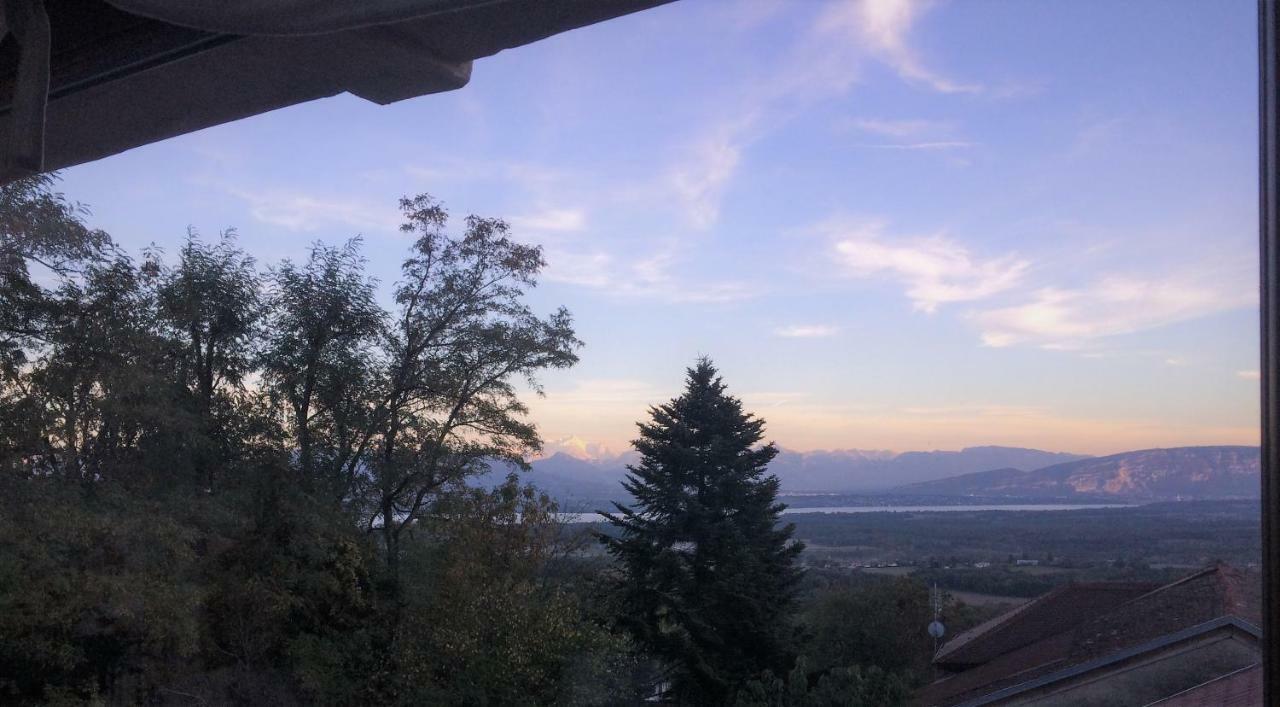 Bed and Breakfast Les Lumieres De Geneve Grilly Zewnętrze zdjęcie